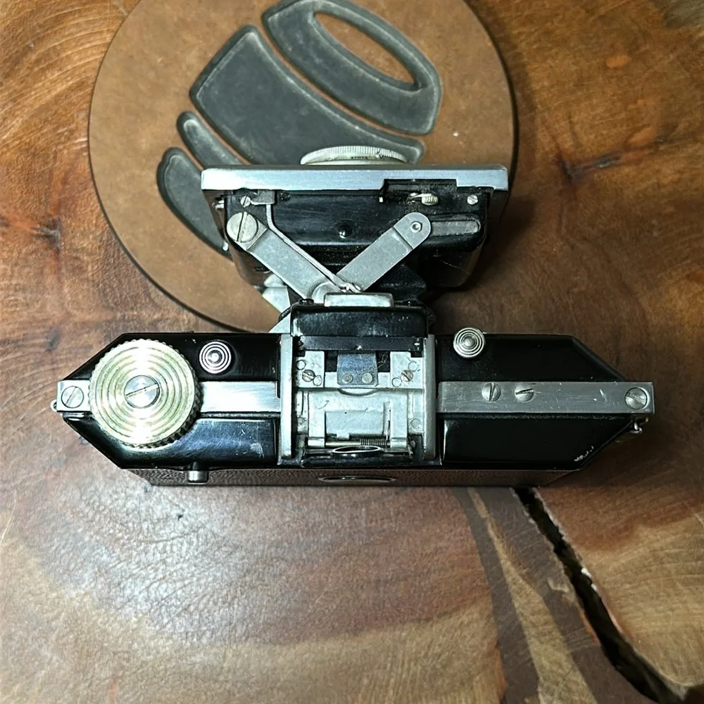 KODAK Bantam 4.5 - Walter Teague Design
